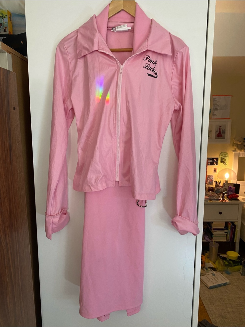 🔸Pink Ladies Pink costume - Women's Lightweight Zip-Up